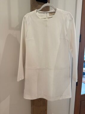 Classic Six ivory twiggy dress. Size 6. Worn once